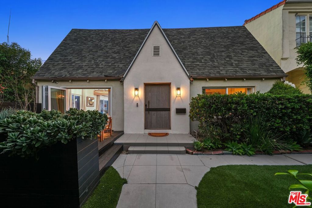 main property photo 43