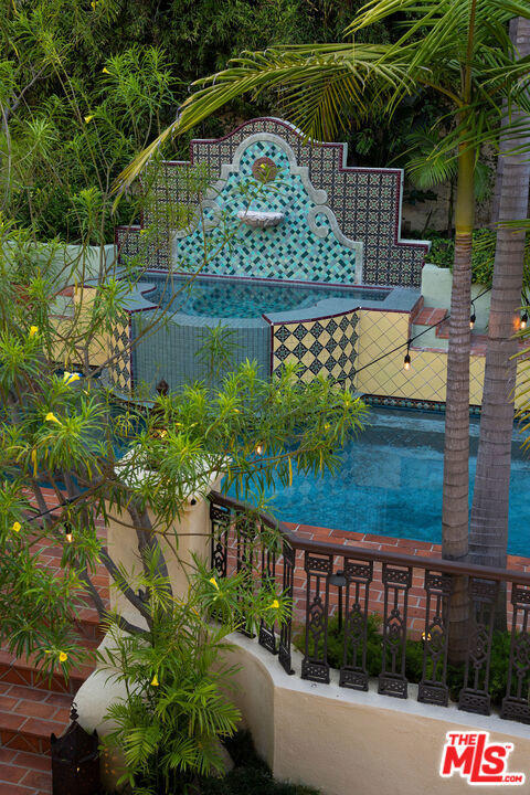 main property photo 39