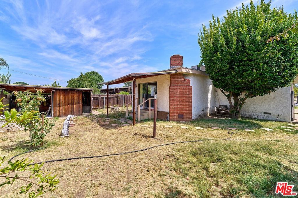 main property photo 6