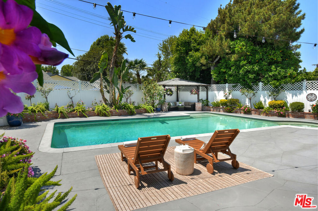 main property photo 84