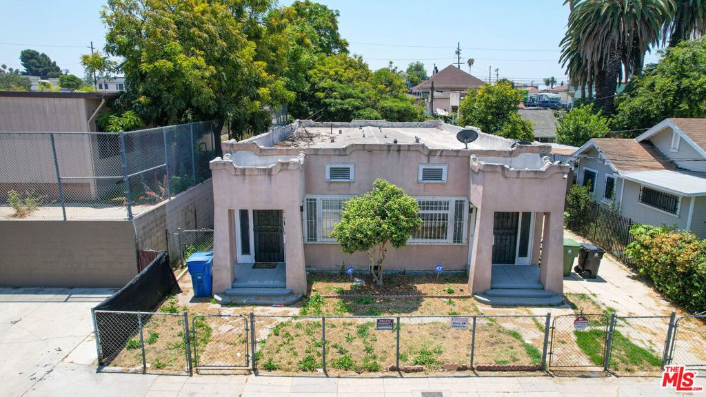 main property photo 11