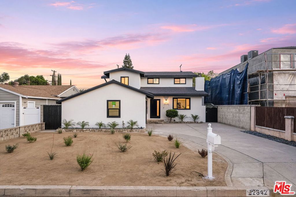 main property photo 50