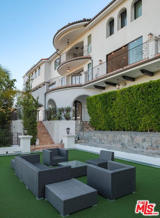 main property photo 40