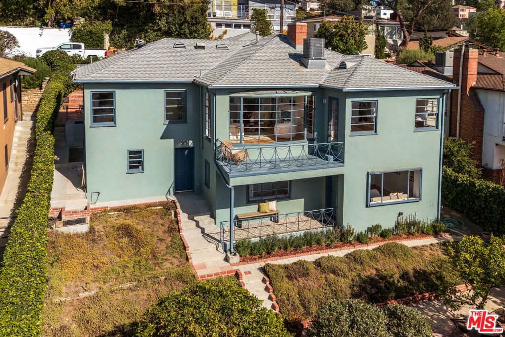 main property photo 41