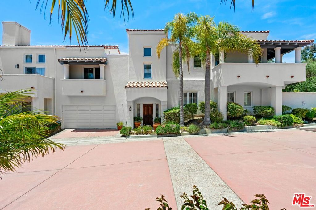 main property photo 59