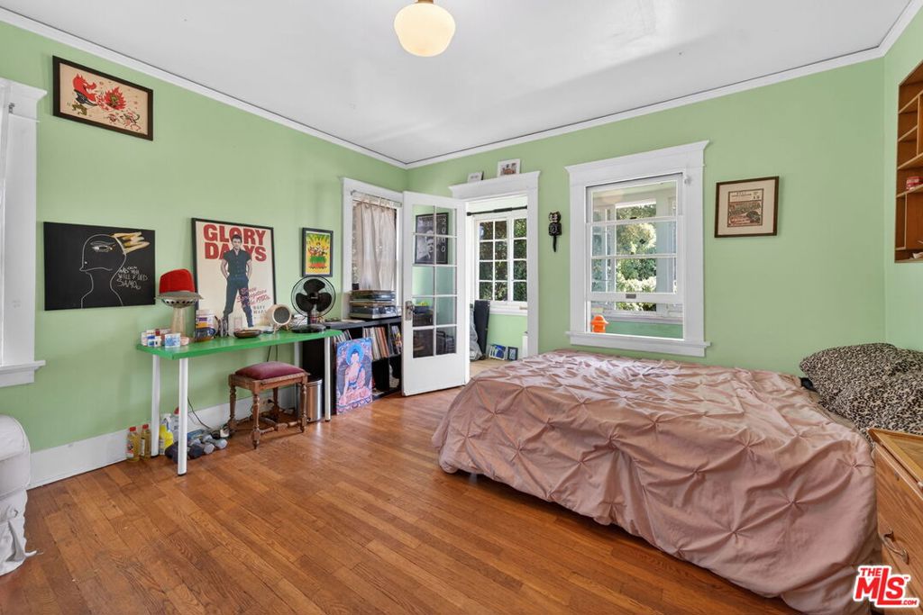 main property photo 39