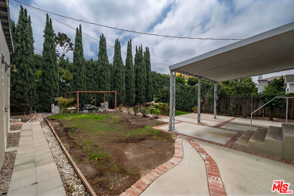 main property photo 61