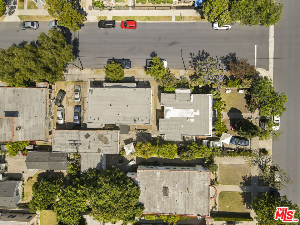 main property photo 19