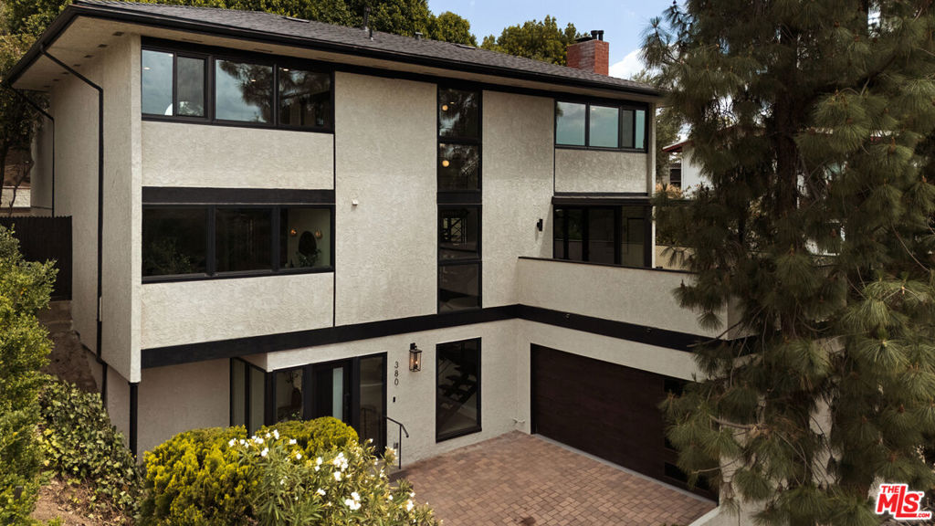 main property photo 69