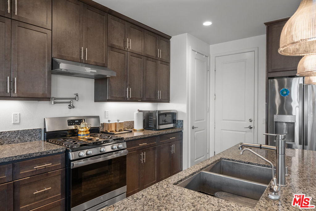 main property photo 63