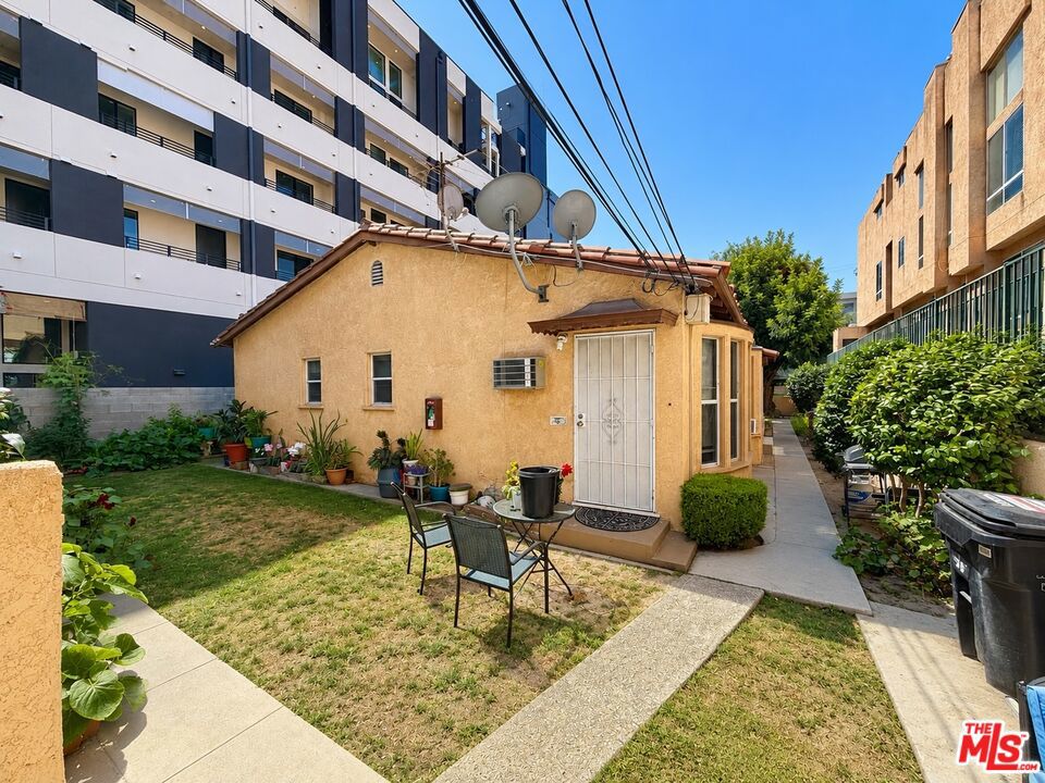 main property photo 4