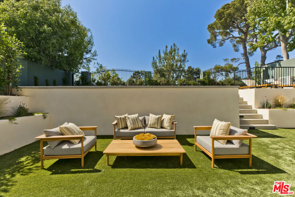 main property photo 57