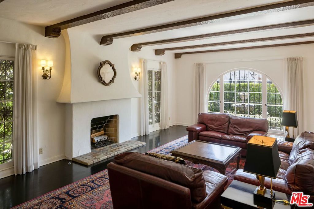 main property photo 27