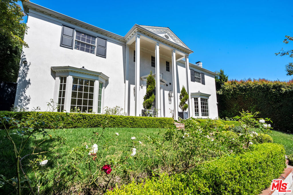 main property photo 4