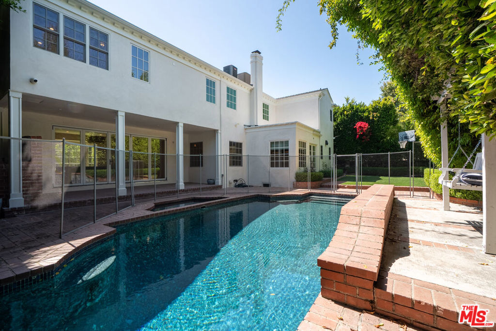 main property photo 61