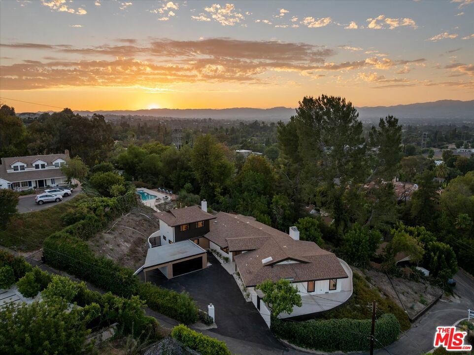 main property photo 70
