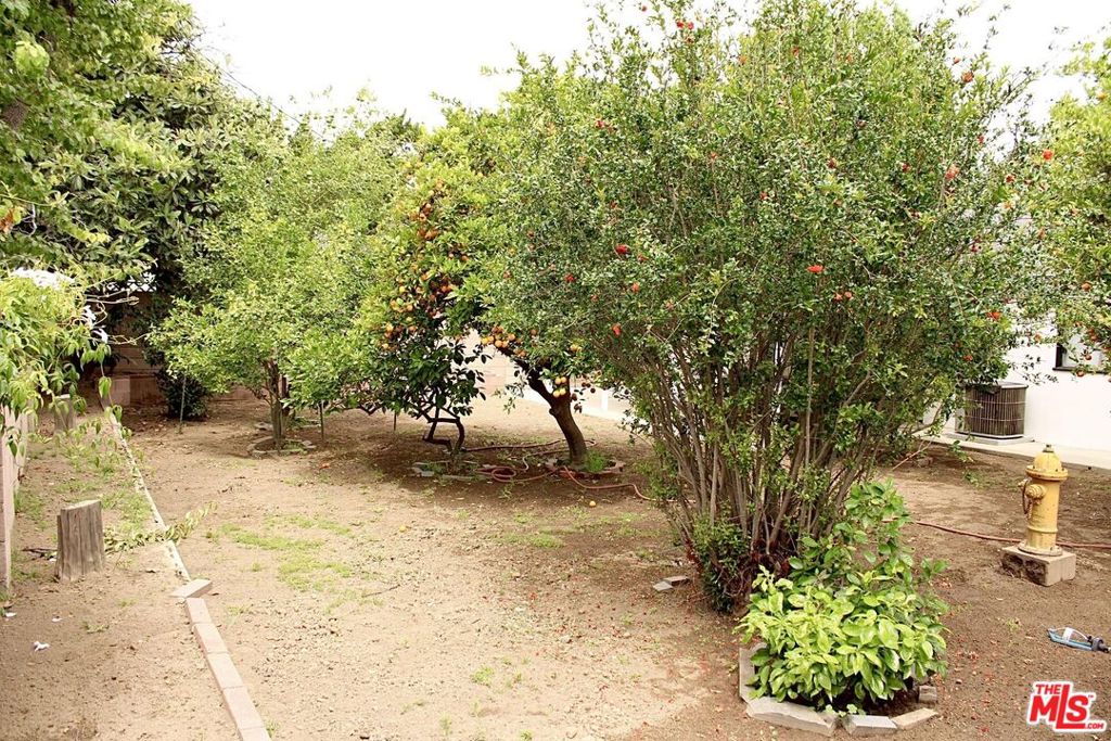 main property photo 10