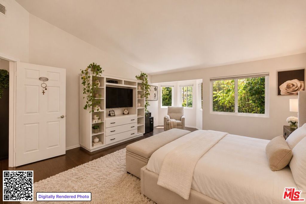 main property photo 60