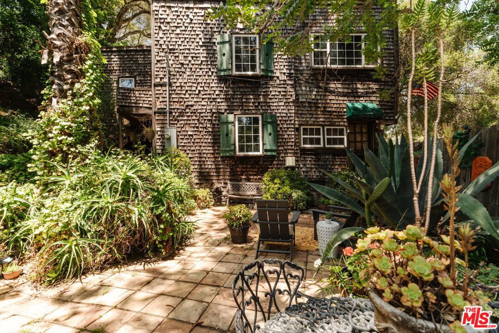 main property photo 59
