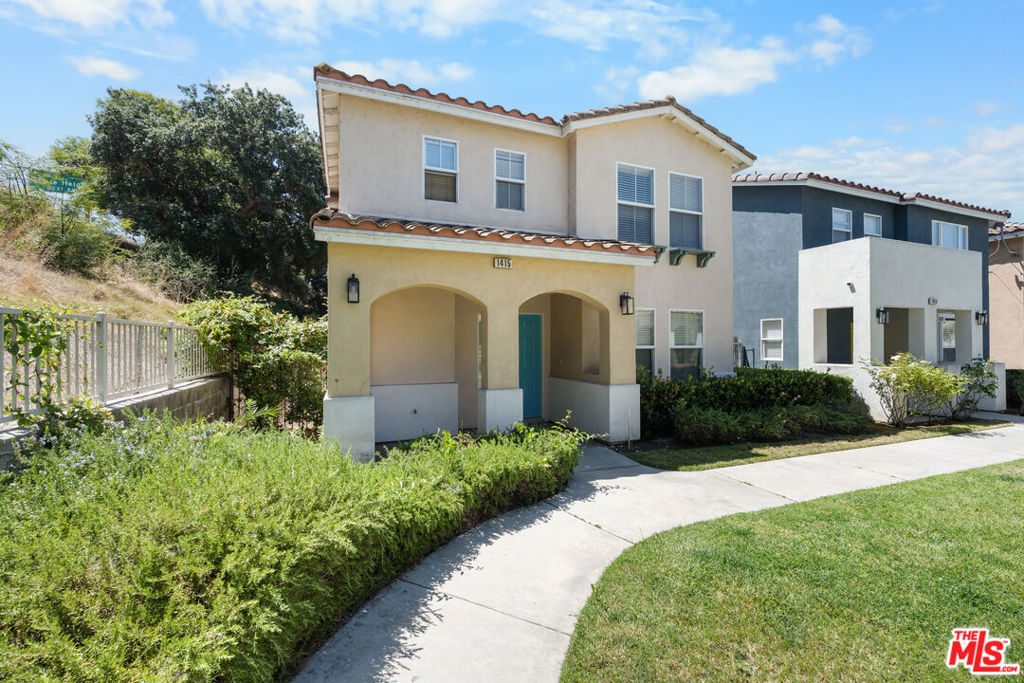 main property photo 1