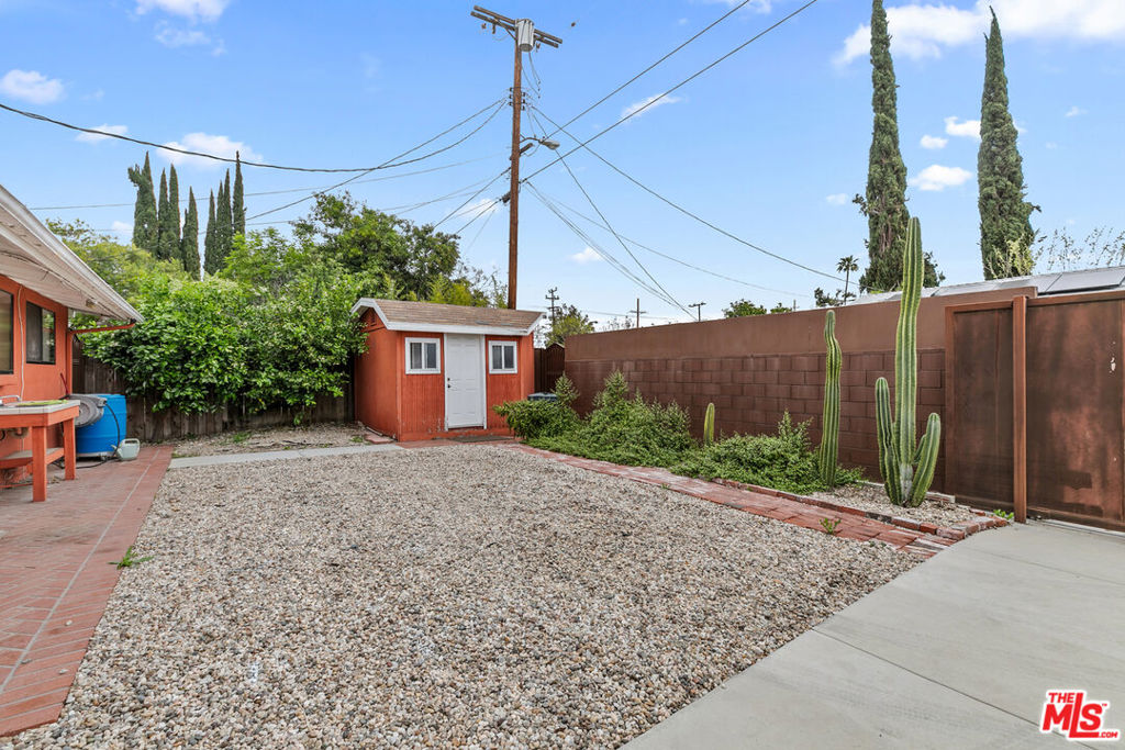main property photo 50