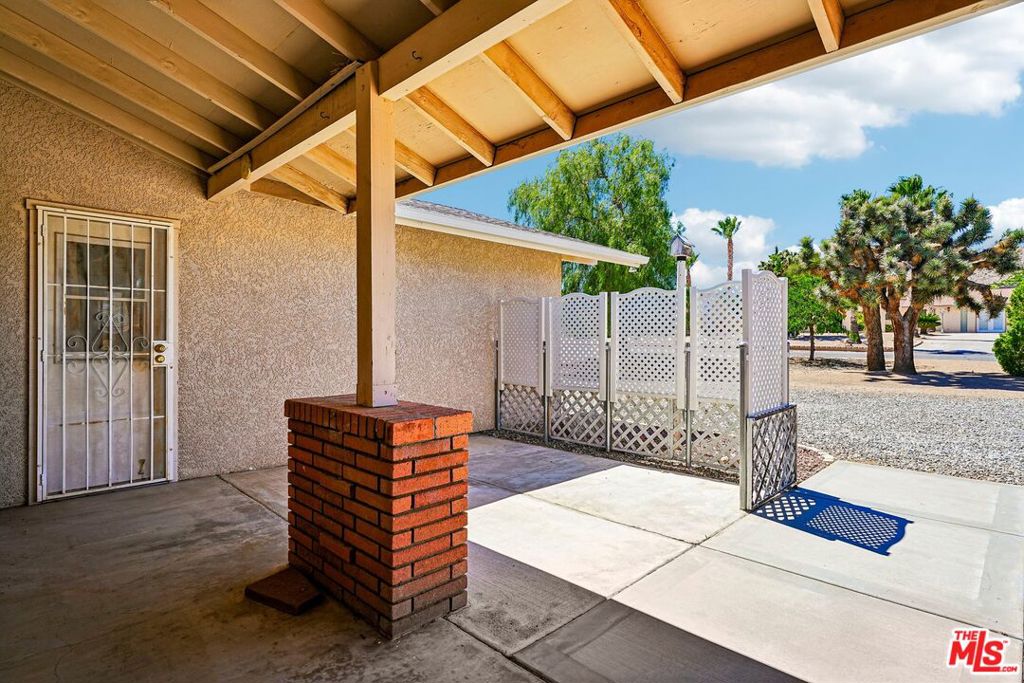 main property photo 26