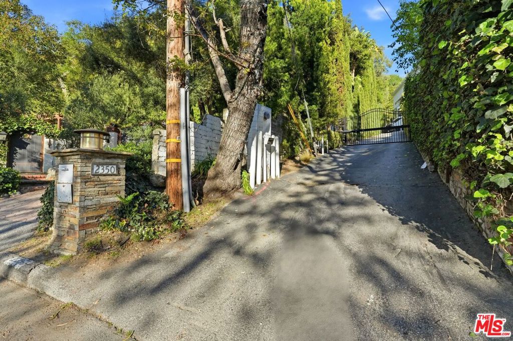 main property photo 62