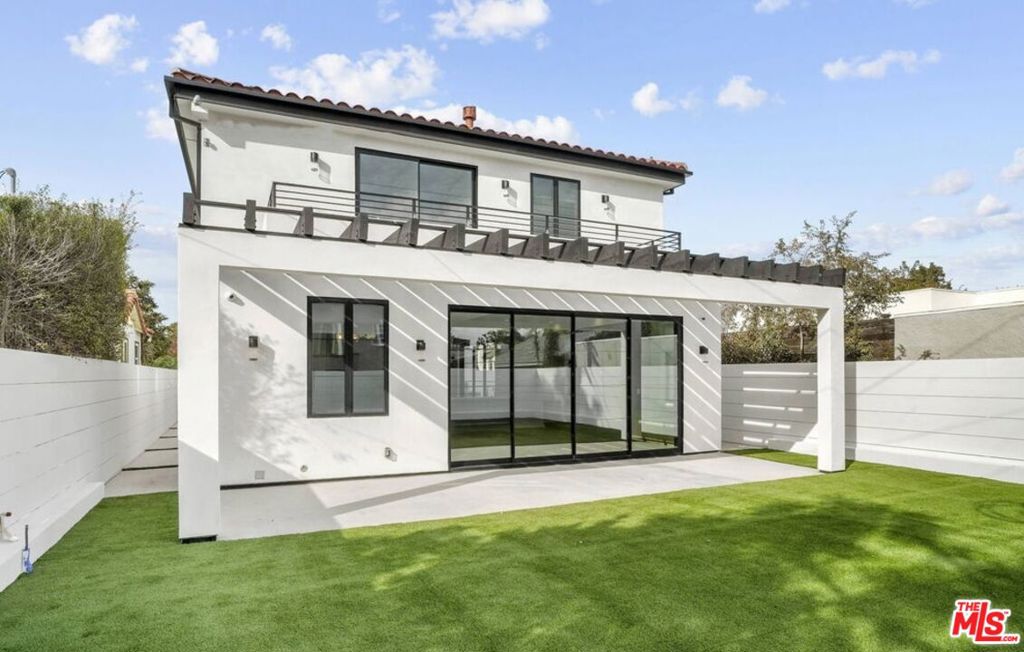 main property photo 48