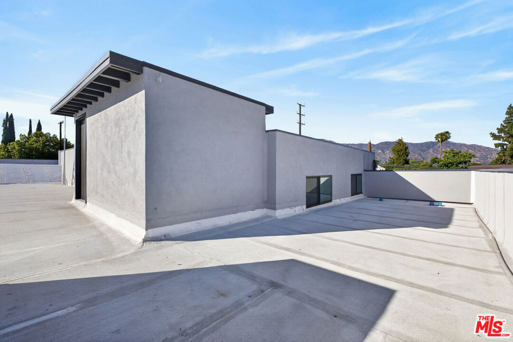 main property photo 72