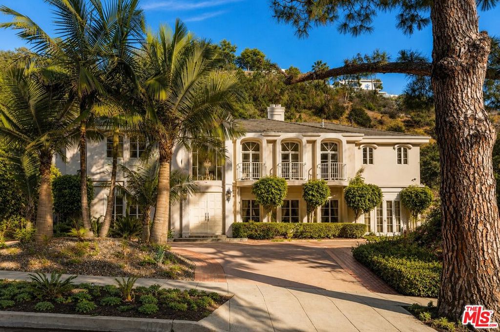 main property photo 4