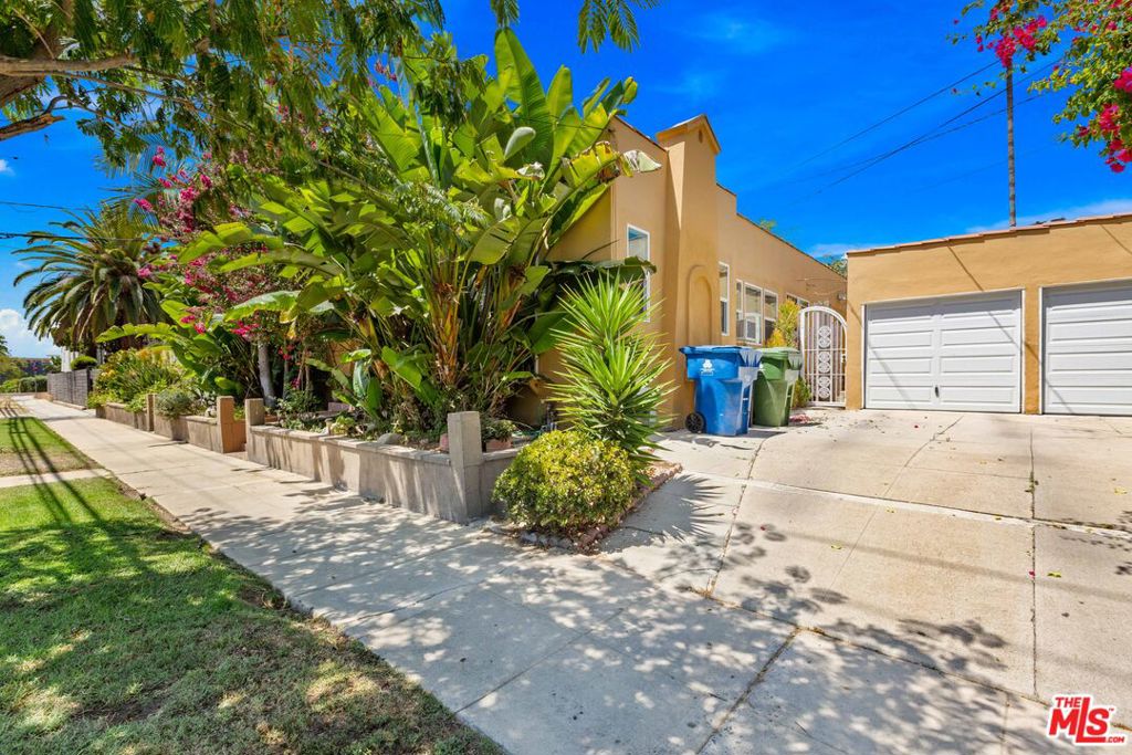 main property photo 59