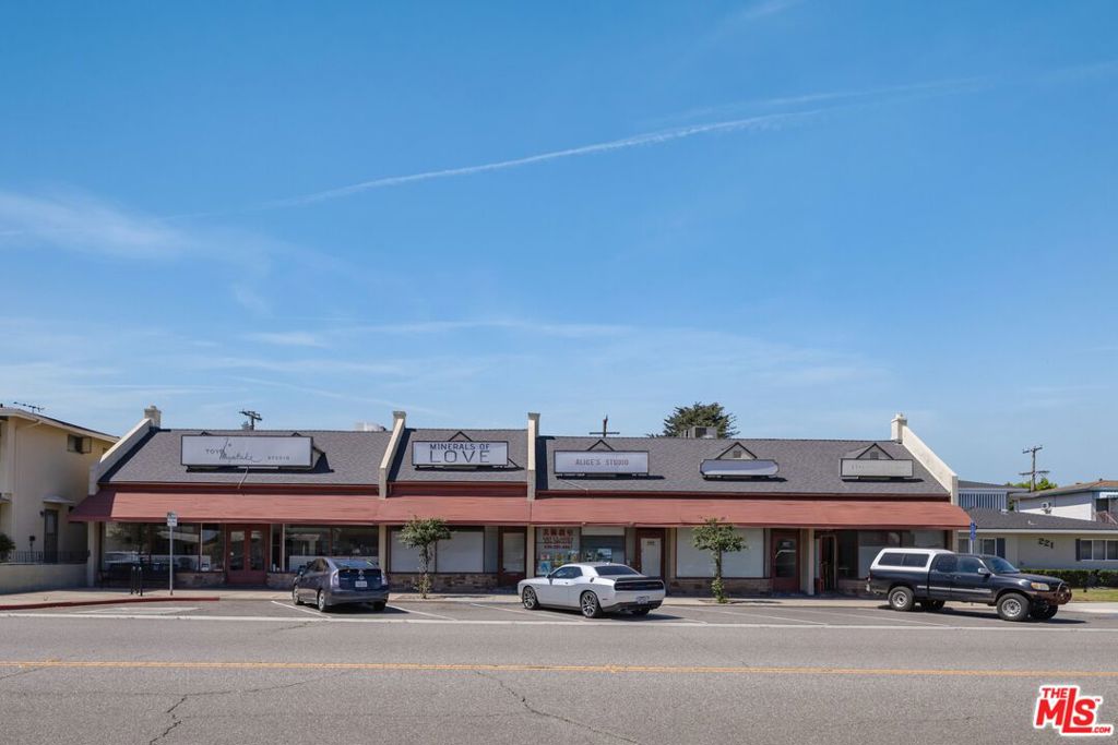 main property photo 4