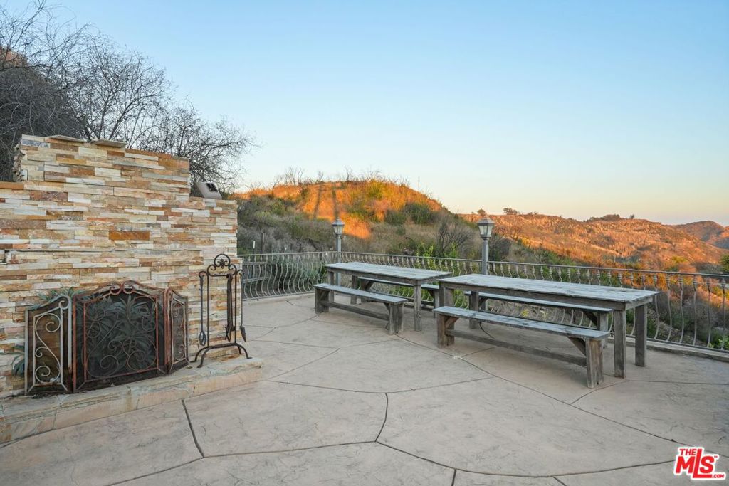 main property photo 56