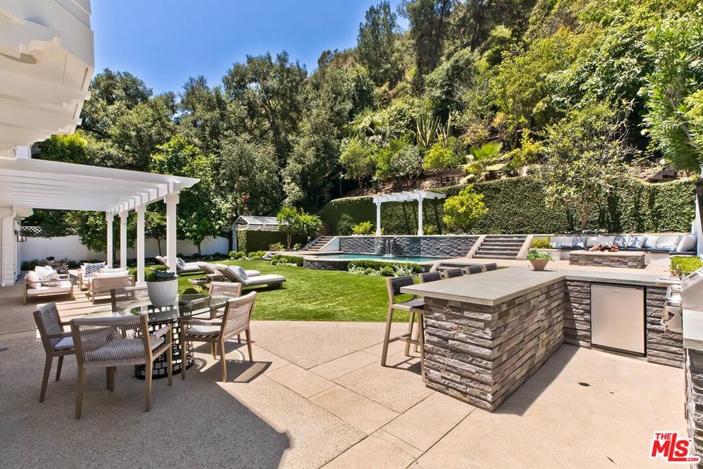 main property photo 58
