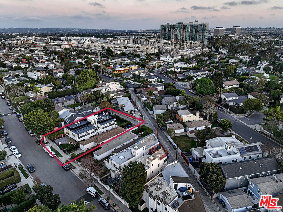 main property photo 52