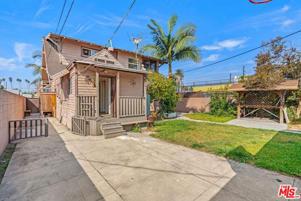 main property photo 34