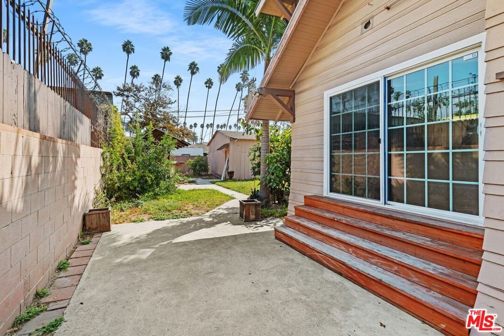 main property photo 36