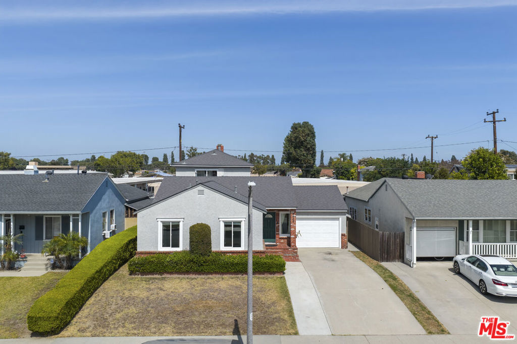 main property photo 60