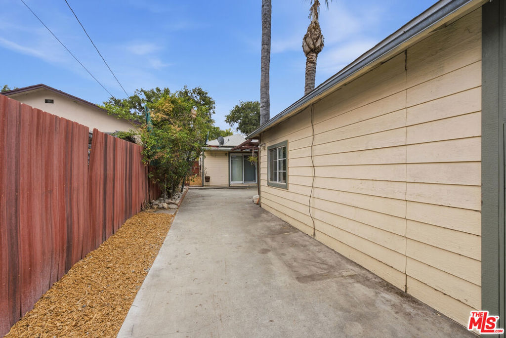 main property photo 63
