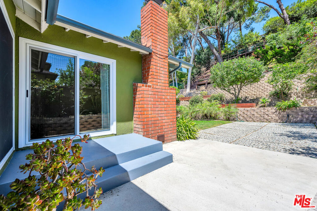 main property photo 44