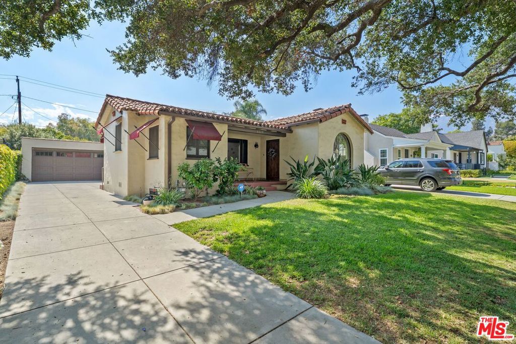 main property photo 0