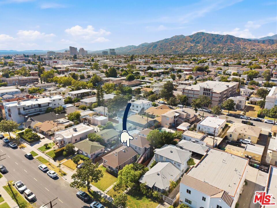 main property photo 31