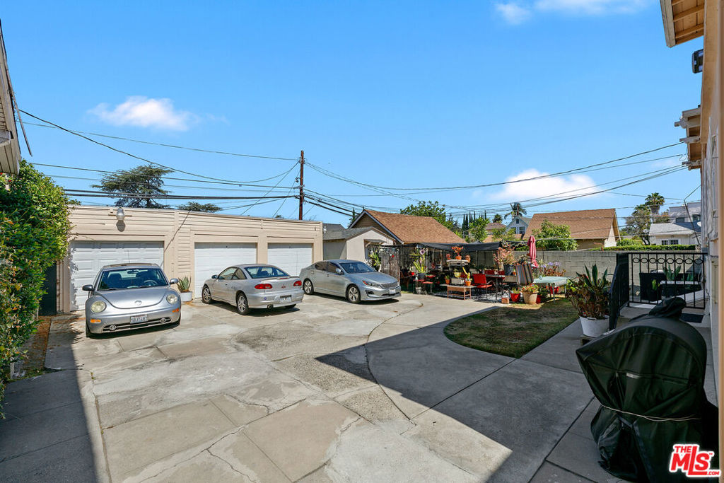 main property photo 61