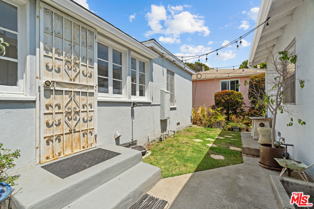 main property photo 21