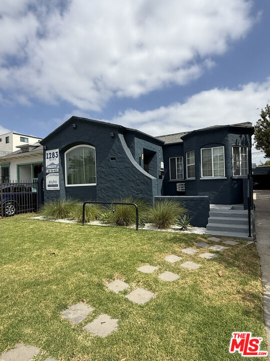 main property photo 6