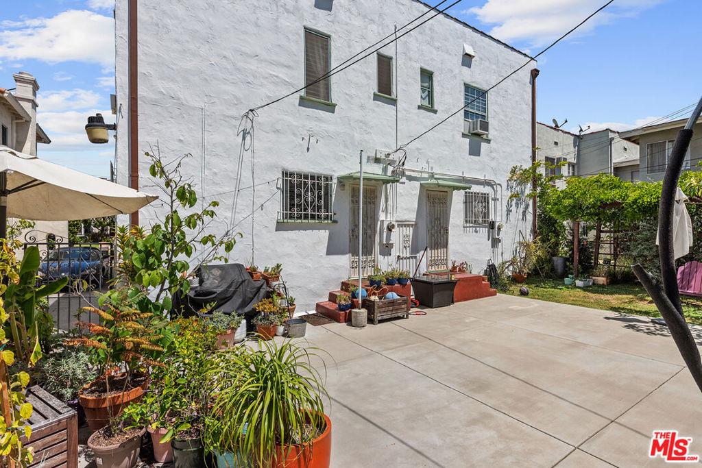 main property photo 22