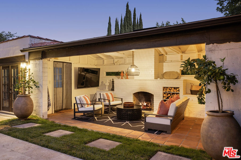 main property photo 66