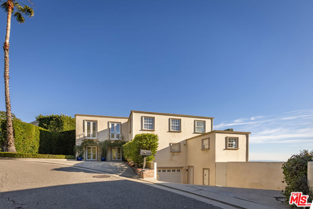 main property photo 34