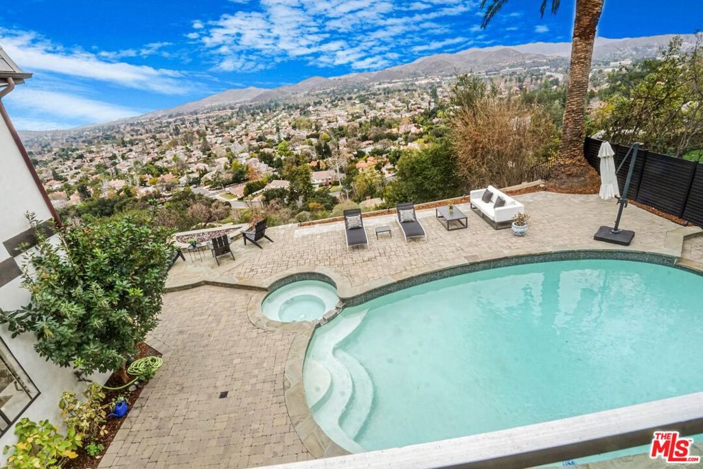 main property photo 54