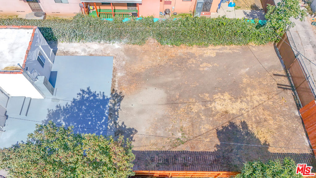 main property photo 43